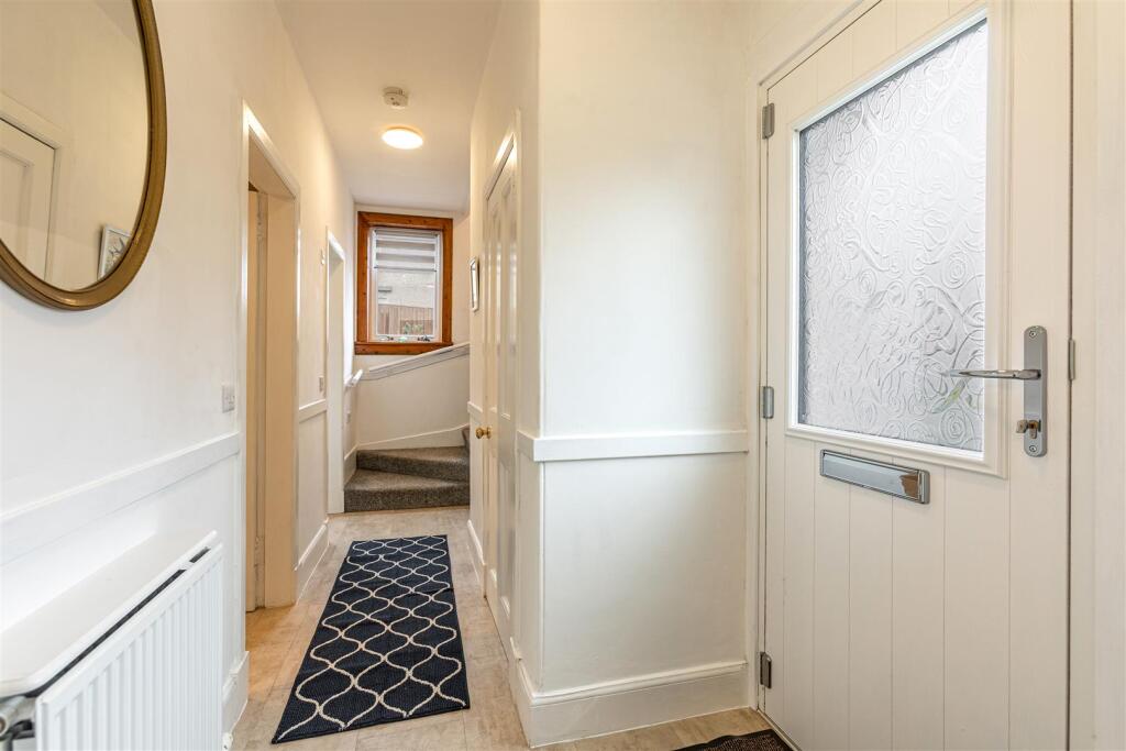 8 Eildon Terrace Newtown St Boswells 10.JPG