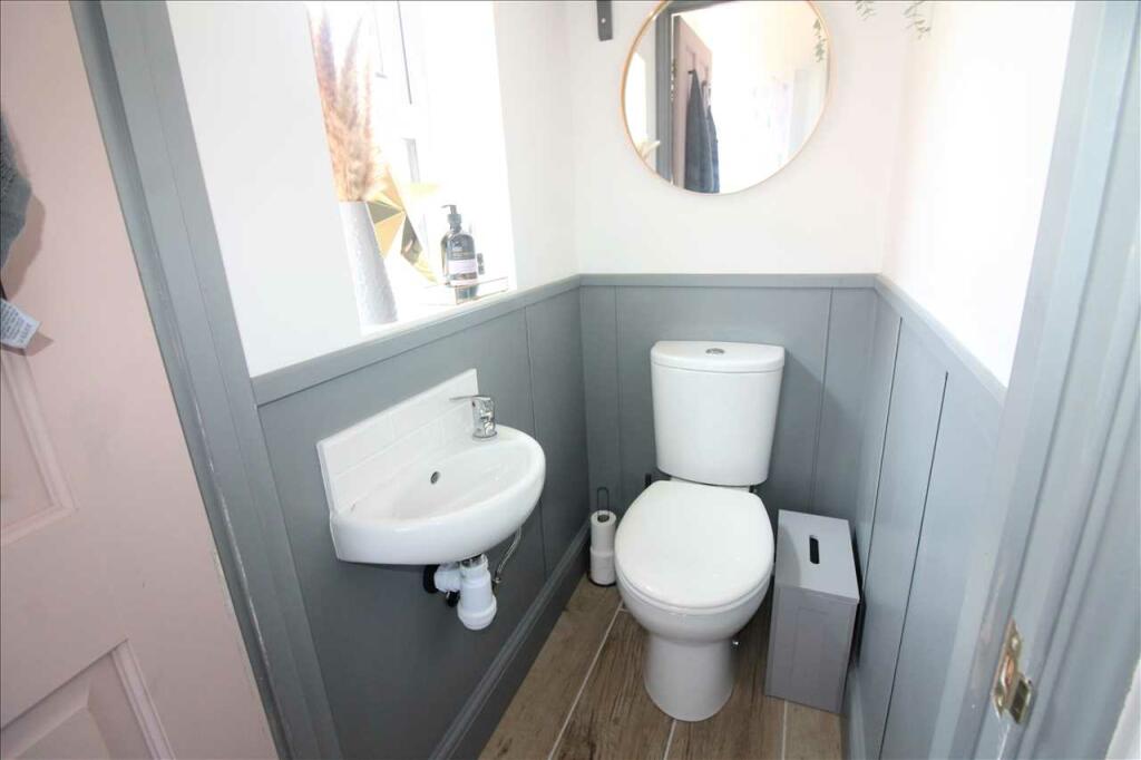 CLOAKROOM