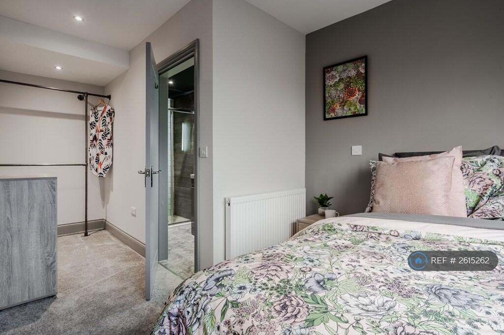 Room 6