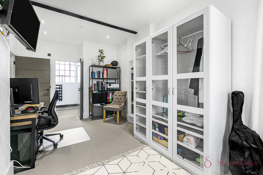 21_38213_watermar...