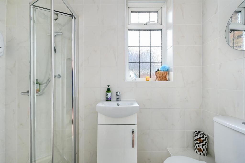 186 COODEN DRIVE - TN393AH (30).jpg