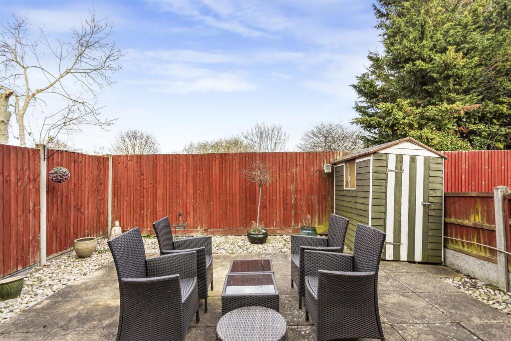 Wrens Avenue Patio Garden.jpg