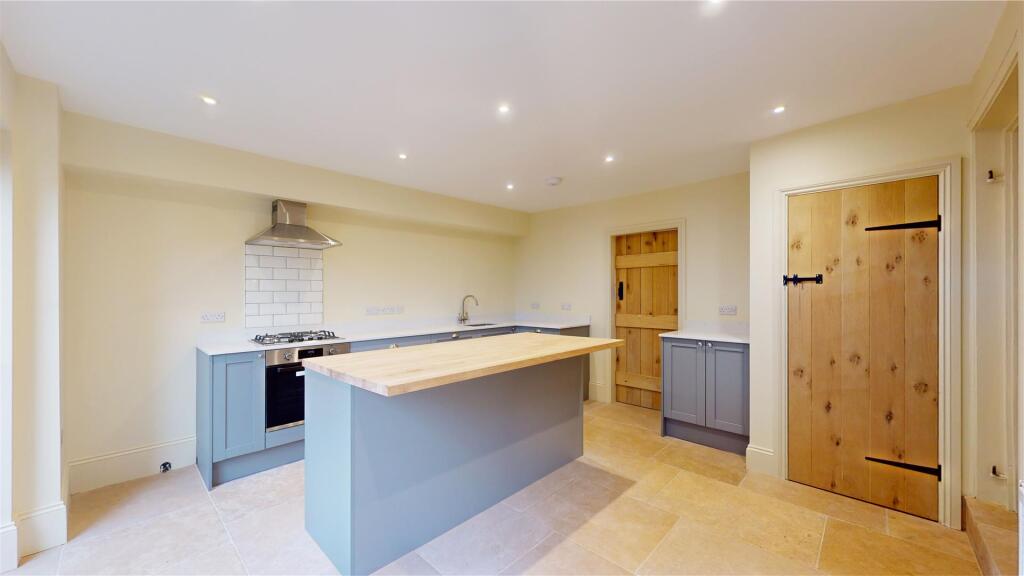 Shrewsbury Road, 129 Shawbury Kitchen 2.jpg