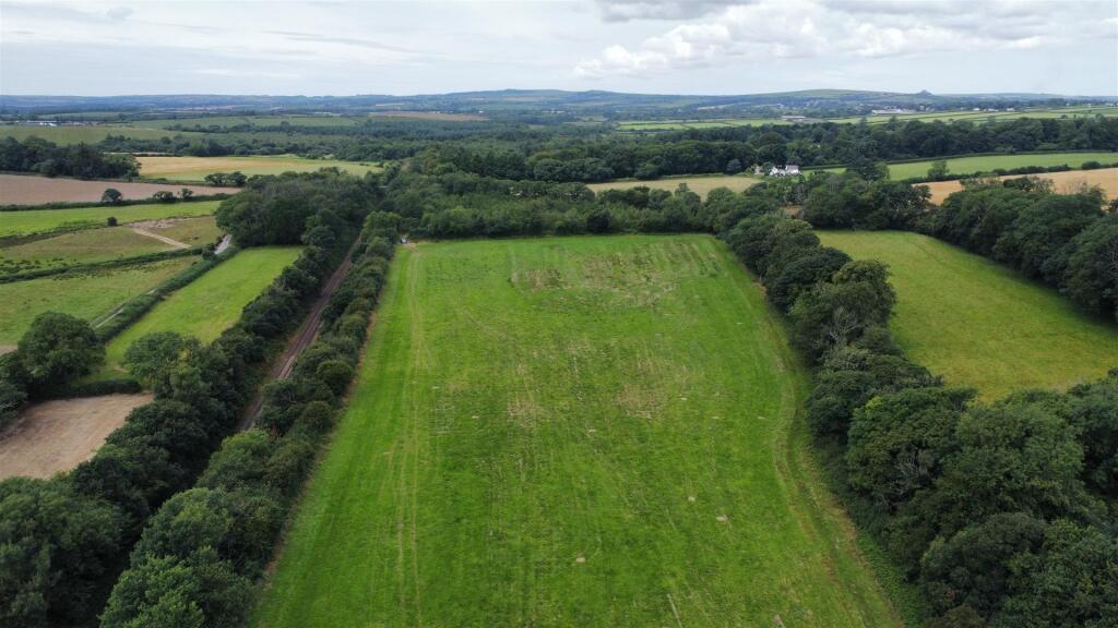 dji_fly_20250716_120920_468_1752664233637_photo_op