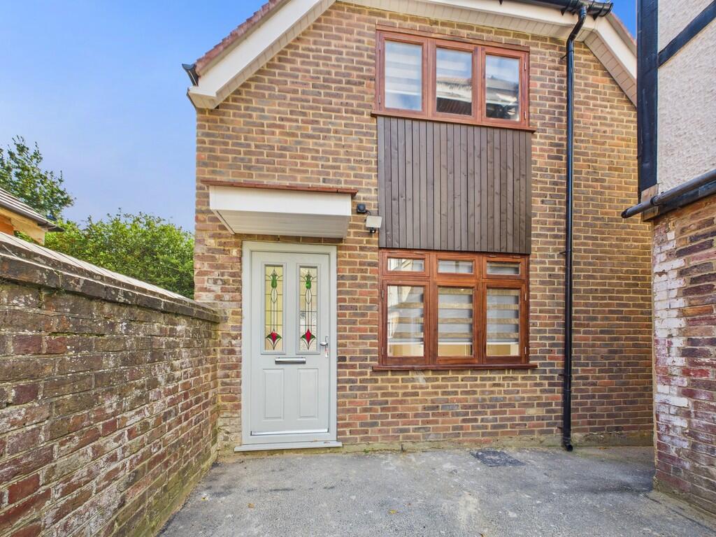 CAM03519G0-PR0383...