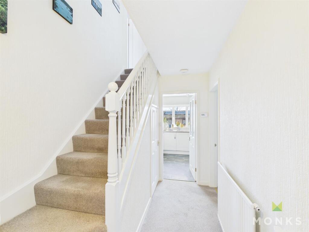 Hallway.jpg