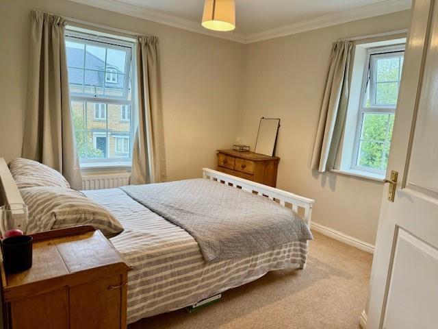 bedroom.jpg