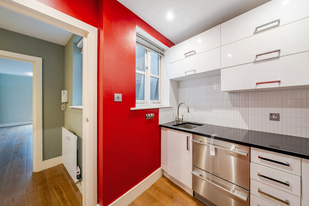 1393776-17-6943e4...