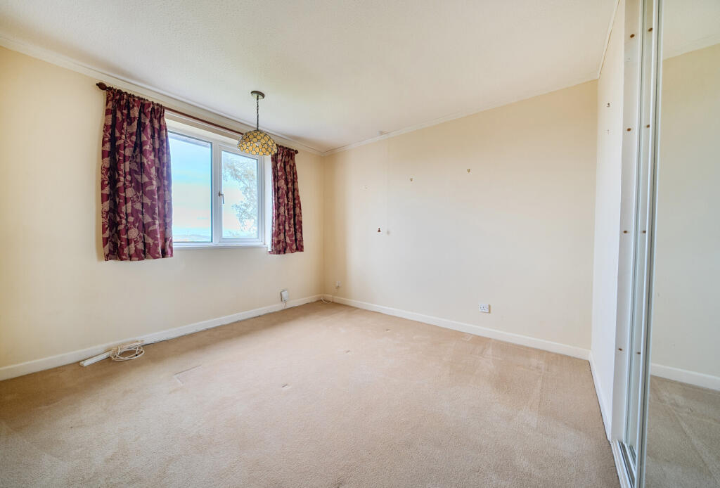 1306788-4-68430d2...