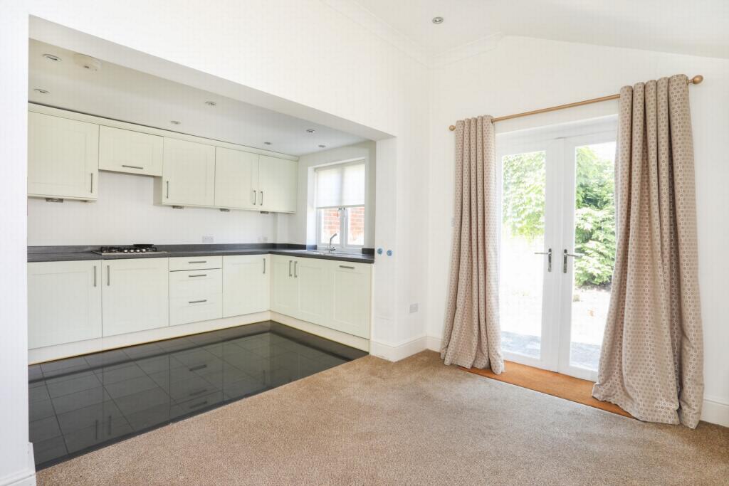 Kitchen/breakfast rm