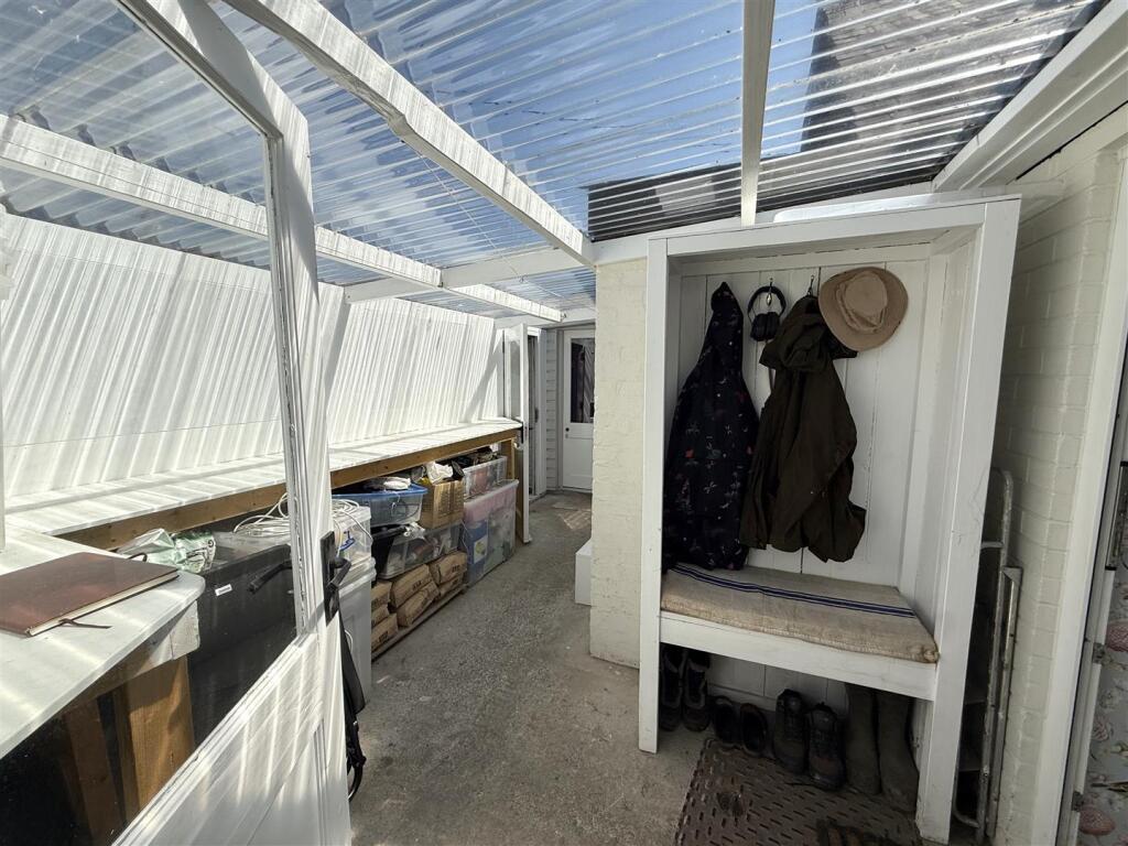 Lean-to Porch