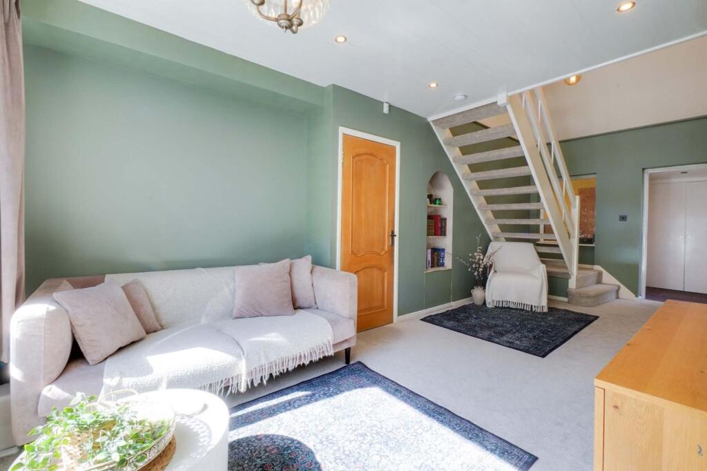 Reception Room/Entrance Hall