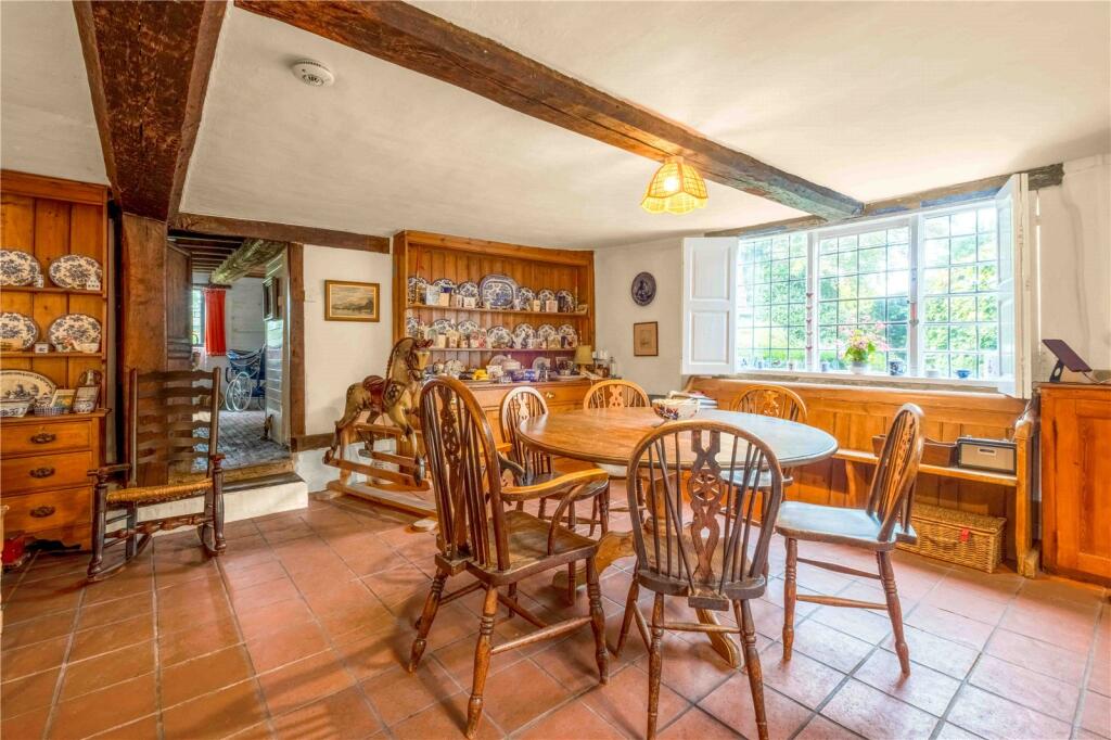 Kitchen/Breakfast Rm