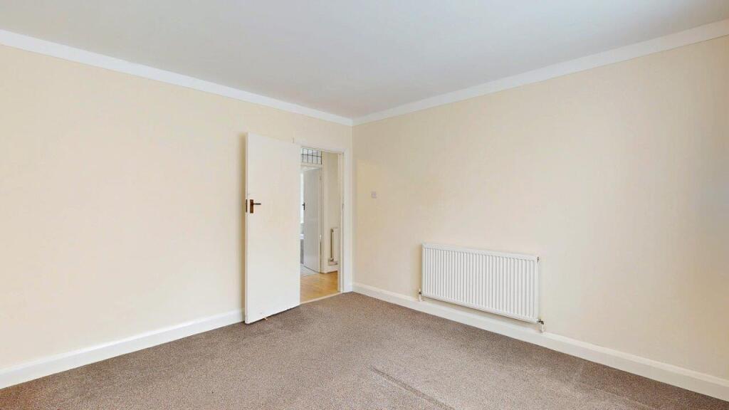 Bedroom #1