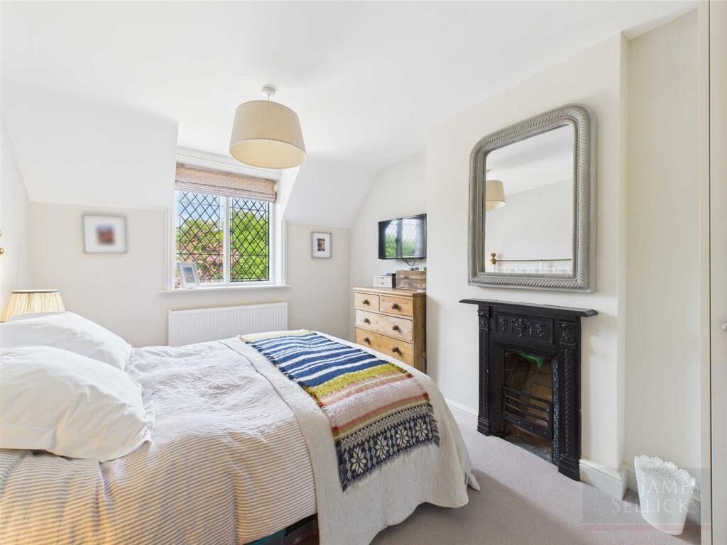 Principal Bedroom