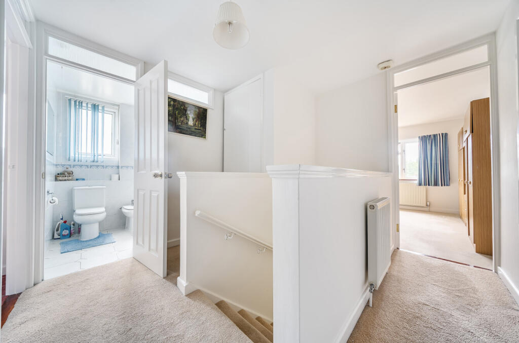 1304488-12-6841bf...