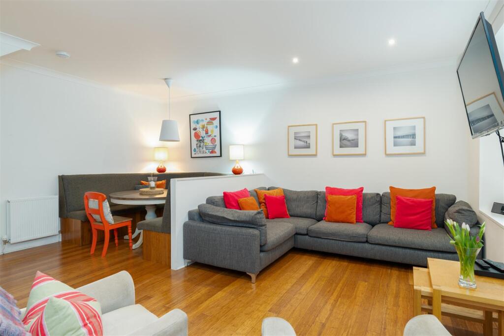 The Old Pickle House-10.jpg