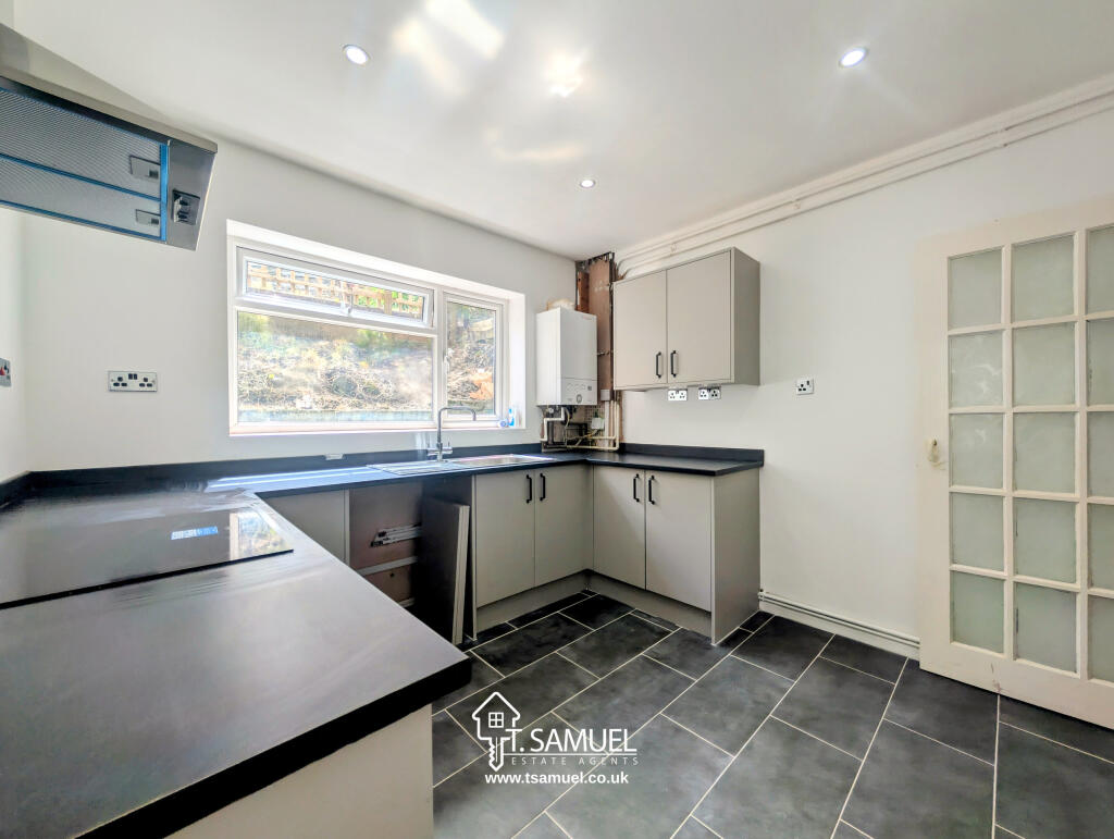 PXL_20250523_121010512~2