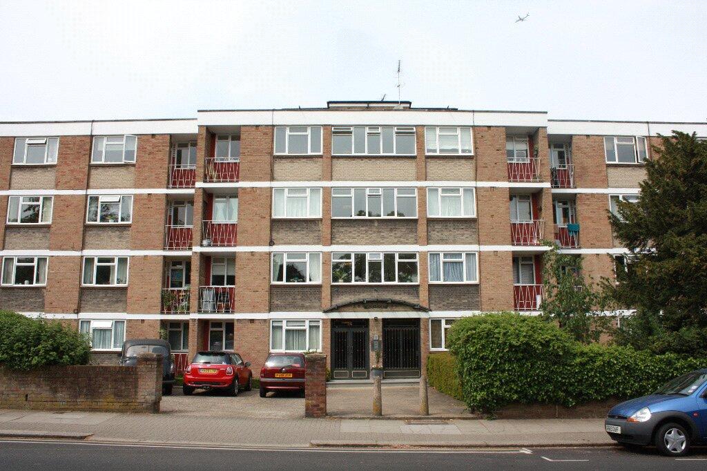 Avon Court ext.jpg