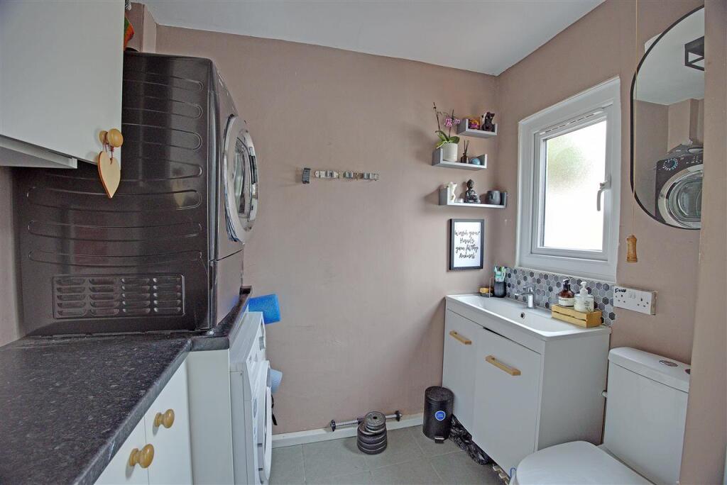 Ground Floor WC /