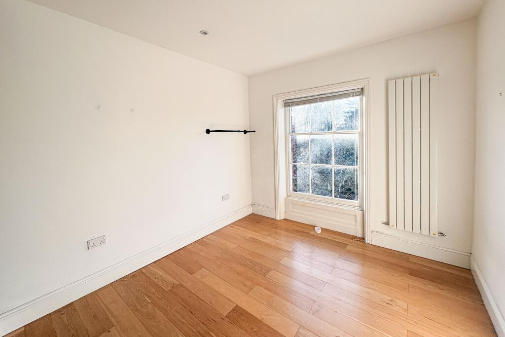 Flat 1, 2 and 3, 6 Pelham Road, Grimsby, Lincolnshire, DN34 4SU