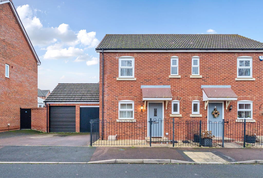 Amport Lane Kingsway, Quedgeley, Gloucester, Gloucestershire, GL2