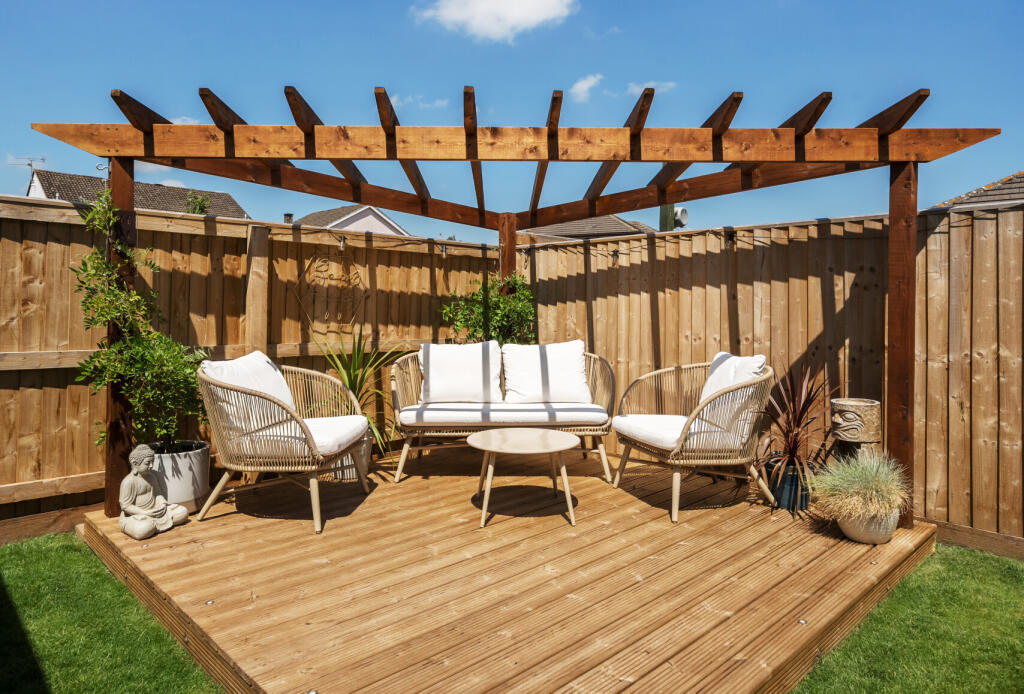 1318077-3-68627ef...