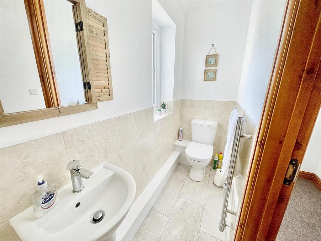 WhatsApp Image 2024-08-29 at 16.12.23.jpg