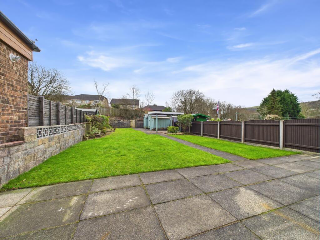 CAM02093G0-PR0068-STILL039