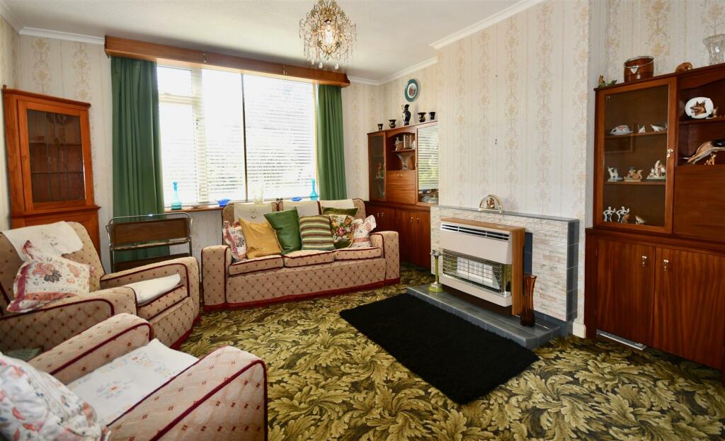 Sitting Room (2)