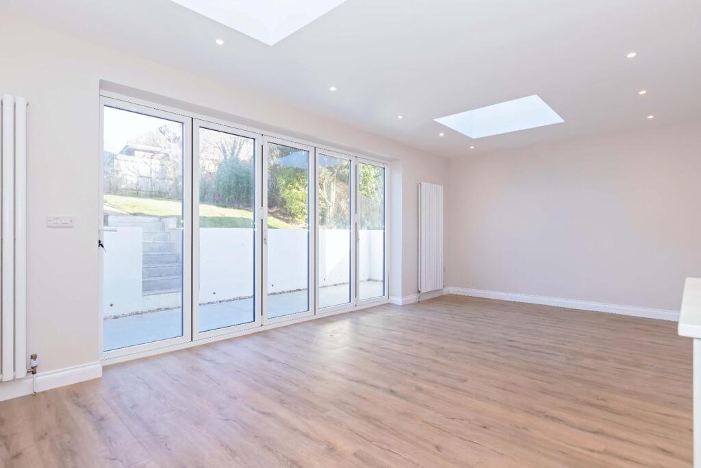 Elizabeth Avenue_14.jpg