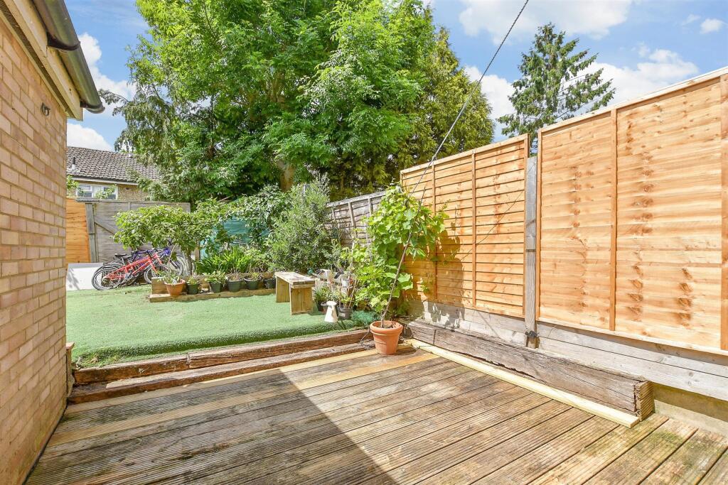 Patio / Decking