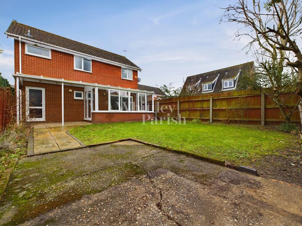 CAM04332G0-PR0175...