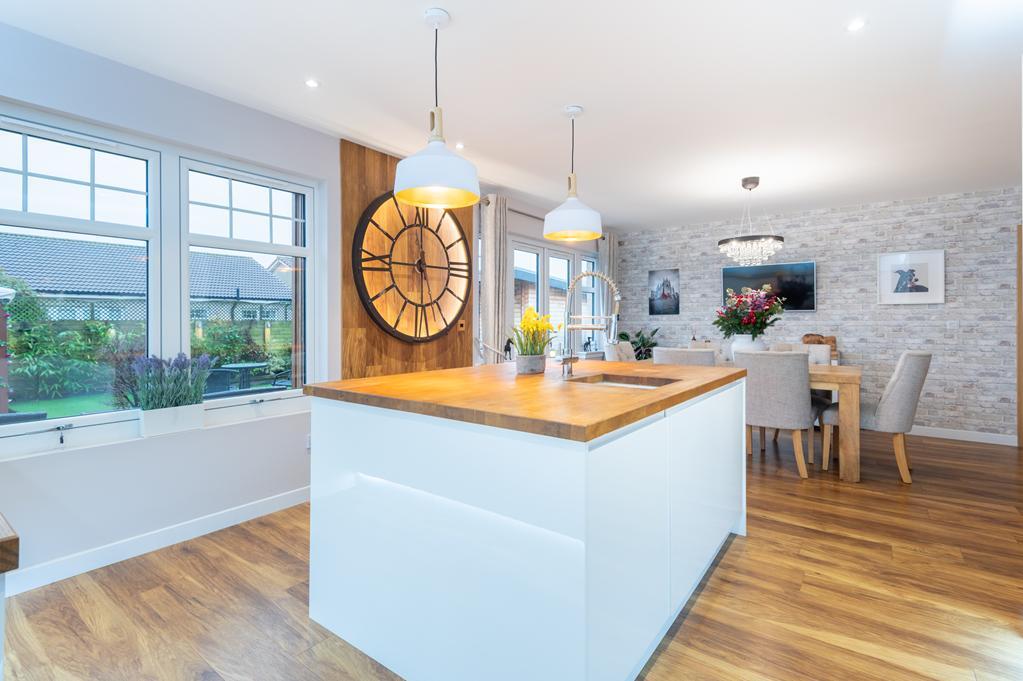 KITCHEN TO DINING