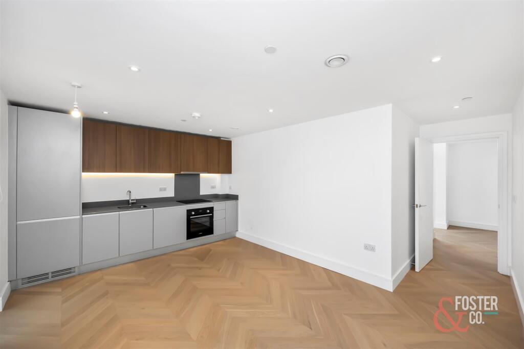 Aurum 29 Kingsway_008.jpg