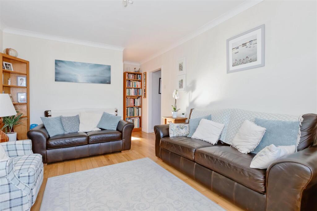 Half Moon Lane_19.jpg