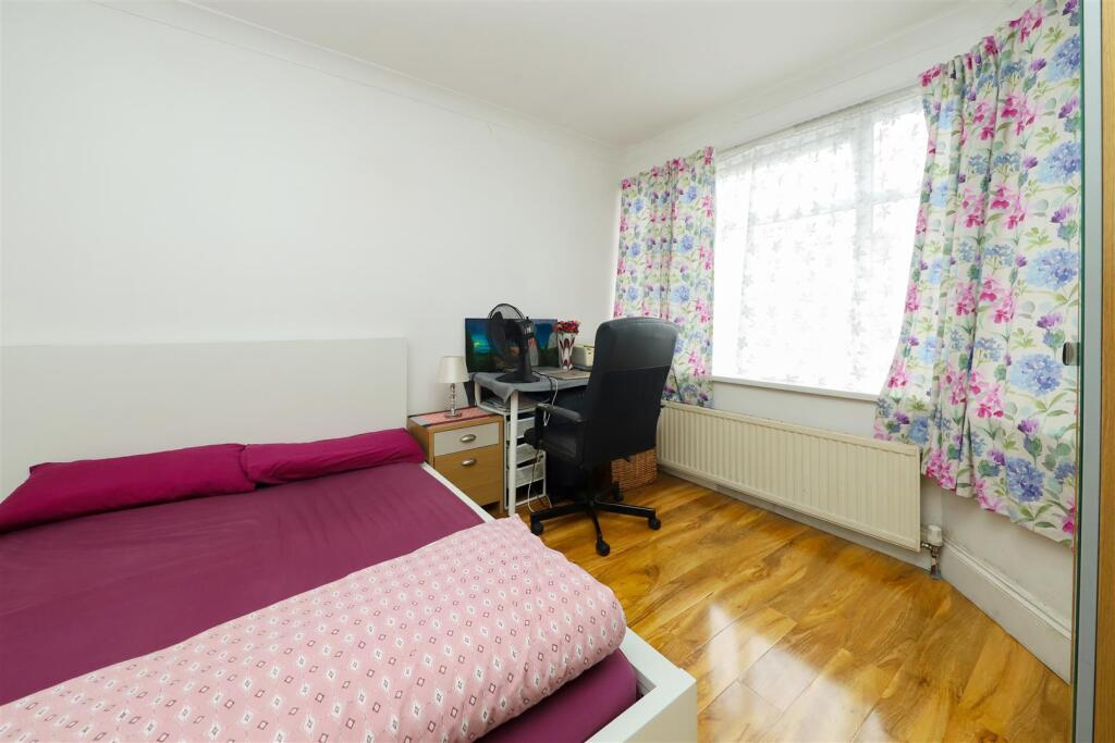 Bedroom/reception