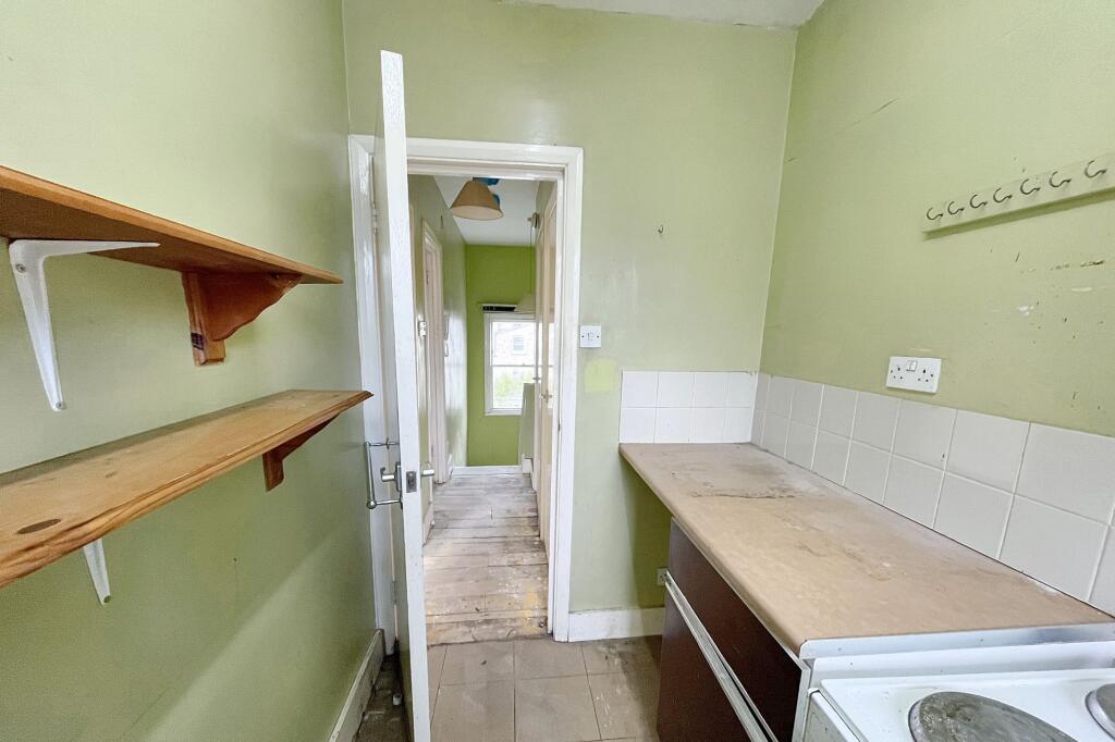 37C Davisville Road, London, W12 9SH