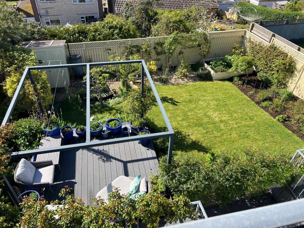 Garden from balcony.JPG