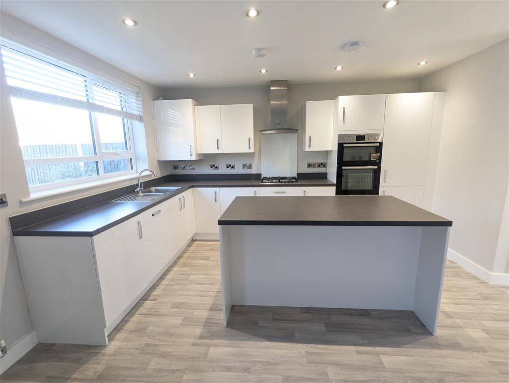 Kitchen/ Dining/ Family Room