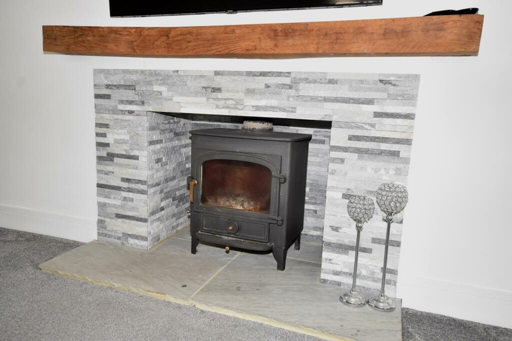 Fireplace.JPG