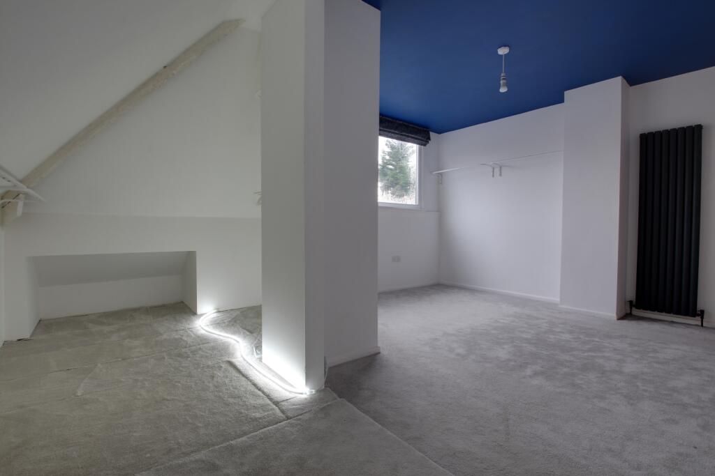 Bedroom 1 showing the dressing dressing room area