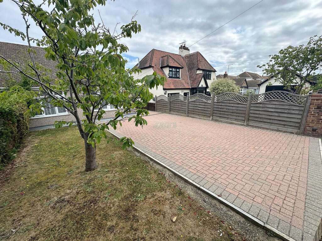 IMG-20250715-WA00...