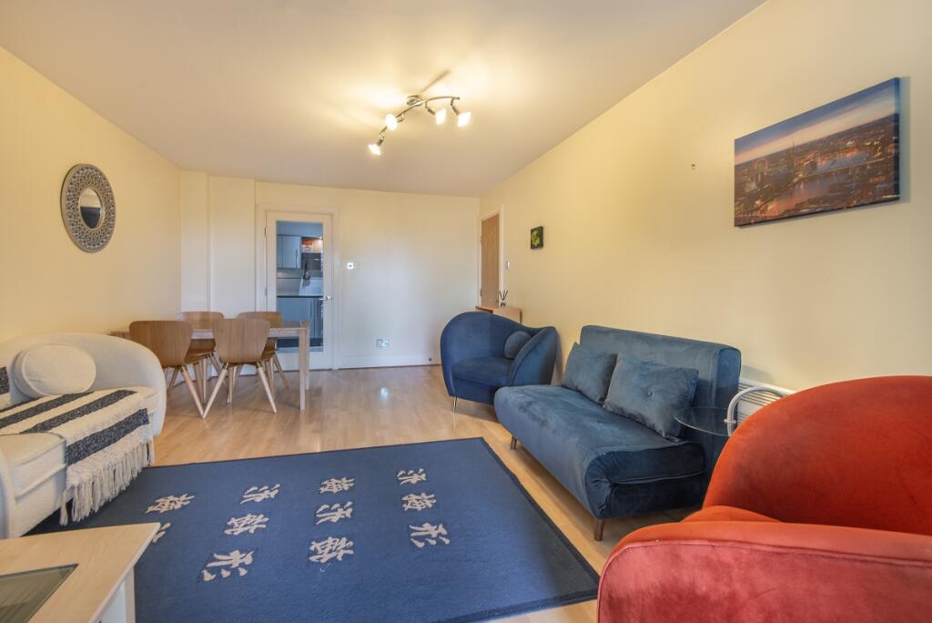 147-Fountain-Hous...