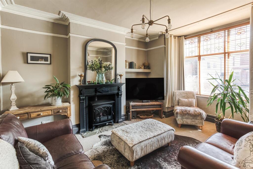 2025-04-03 14.18.30-2_HDR.jpg