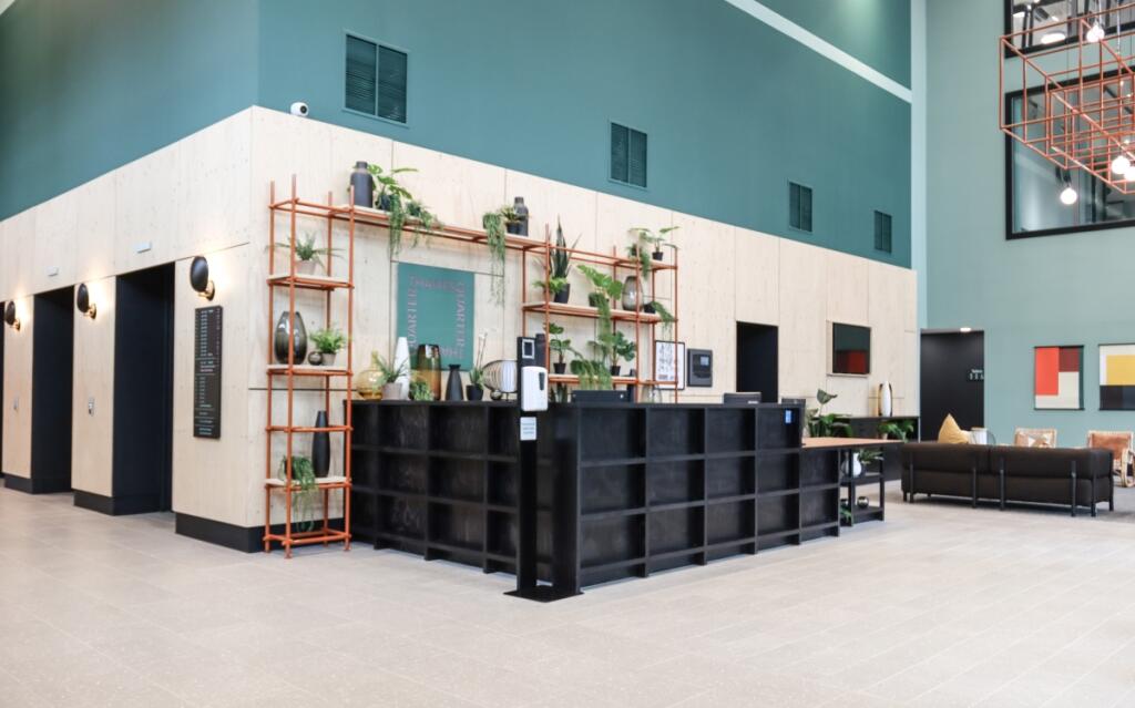 Reading (2) -  20...