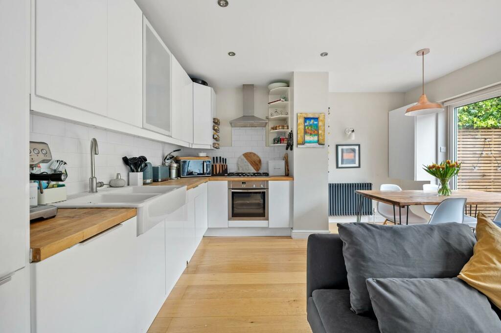 Kitchen/reception room