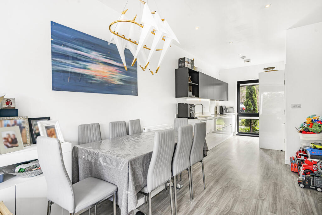 Reception/Kitchen