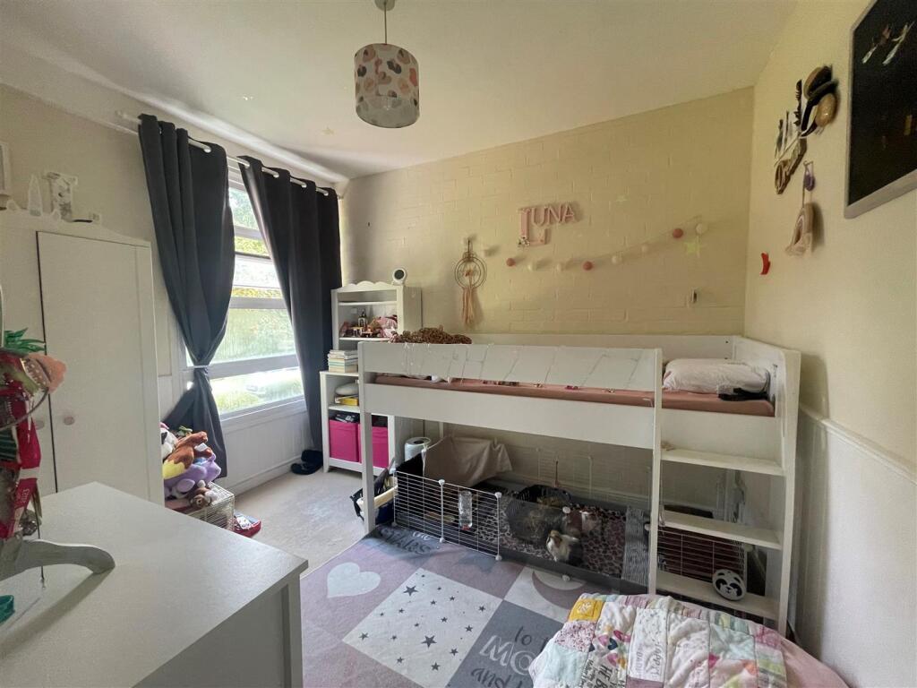2nd Bedroom.jpg