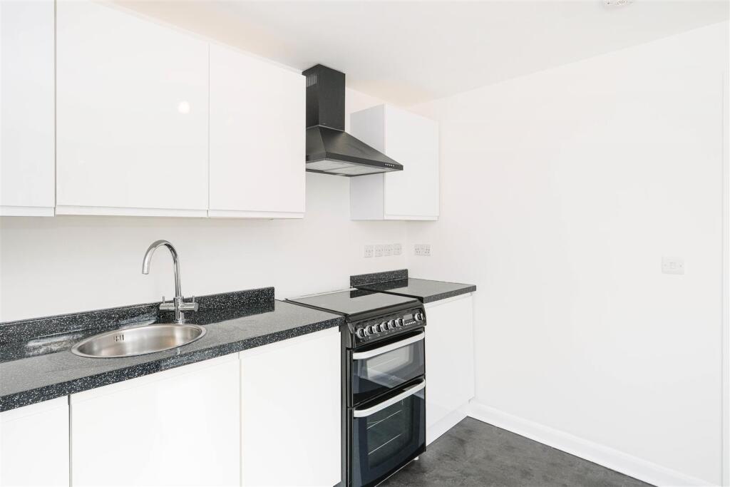 Palmerston Court-7.jpg